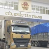 Exportaciones de empresas vietnamitas y con inversión extranjera disminuyen en enero