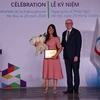  Reconocen en Vietnam a pintora suiza por proyecto caritativo en Día Internacional de Francofonía