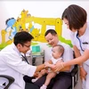 Emiten en Vietnam guía para controles periódicos de salud a menores de 24 meses