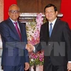 Entretien entre les deux présidents vietnamien et bangladais