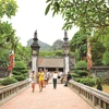Temples dédiés à deux rois de la dynastie des Dinh et des Lê