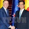 Le Premier ministre néo-zélandais achève sa visite officielle au Vietnam