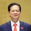 Le PM Nguyen Tan Dung part pour le 27e Sommet de l’ASEAN à Kuala Lumpur