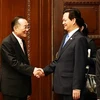 Le PM Nguyen Tan Dung reçoit le président de la Chambre des conseillers du Japon