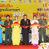 Une centaine d’entreprises à la foire commerciale Vietnam-Laos 2015 