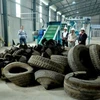 Une usine de briques de caoutchouc de pneus d’automobiles voit le jour au Vietnam