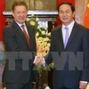 Le président du groupe russe Gazprom reçu par des dirigeants vietnamiens