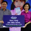 Vinamilk offre du lait aux enfants de la province de Ninh Binh