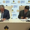 Le vietnamien PV Oil et le russe Rosneft signent un accord de fourniture de pétrole 