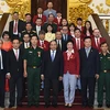 Le PM félicite les sportifs vietnamiens participant aux JO de Rio de Janeiro