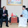Le Premier ministre Nguyên Xuân Phuc rencontre la conseillère d’État du Myanmar