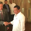 Les dirigeants singapourien et philippin discutent le traitement des défis transnationaux