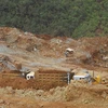 Le président philippin va examiner la décision de fermeture des mines