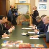 Le diplomate vietnamien rencontre des dirigeants du KPRF de Russie 