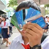 Accès aux cartes bancaires pour les enfants âgés à partir de 15 ans
