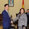 Le PM vietnamien reçoit la ministre cubaine des Finances et des Prix