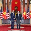 Entretien entre les présidents vietnamien et américain