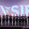 Célébration du 20e anniversaire de la fondation du Parc industriel Vietnam-Singapour