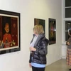 Des peintures de laque poncée du Vietnam séduisent le public allemand