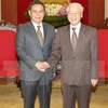 Le leader du PCV reçoit des hôtes laotiens