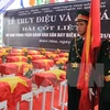 Cérémonie en mémoire des héros morts pour la Patrie dans l’offensive à l’aéroport de Bien Hoa