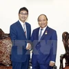 Le PM Nguyên Xuân Phuc reçoit le conseiller spécial du PM japonais 