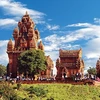 Une délégation de Famtrip explore le tourisme à Binh Thuân