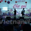 Des étudiants vietnamiens en Australie promeuvent la culture traditionnelle aux amis étrangers