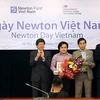 Sciences : remise des prix Newton Vietnam