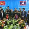 Les associations des anciens combattants de Thanh Hoa et de Houaphan main dans la main