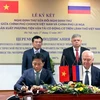 Vietnam - Russe : Signature d’un protocole sur la fabrication de véhicules à moteur