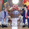 Entrevue entre les présidents du Vietnam et du Bangladesh