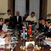 Entretien entre Pham Binh Minh et le chef de la diplomatie cubaine 