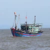 Des bateaux de pêche de Quang Binh sont dotés d'équipements HF