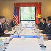 Le vice-PM Trinh Dinh Dung reçoit des représentants d’entreprises américaines 