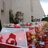Les restes de 17 soldats volontaires inhumés à Dak Lak