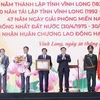 Le président de l’AN assiste au 30e anniversaire du rétablissement de la province de Vinh Long