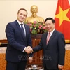 Le vice-PM et ministre des AE Pham Binh Minh reçoit le ministre littuanien de l'Intérieur 