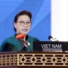 La présidente de l’AN Nguyen Thi Kim Ngan à la séance plénière de l'UIP-140