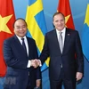 Entretien entre les Premiers ministres vietnamien et suédois