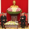 Tran Quoc Vuong reçoit une délégation du Parti populaire révolutionnaire du Laos