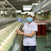 COVID-19 : L’industrie du textile-habillement cherche à s’adapter