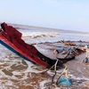 Sauver trois pêcheurs indonésiens en détresse dans les eaux de Soc Trang
