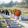 Thua Thien-Hue : inhumation des restes de soldats tombés au Laos