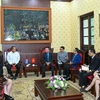 Presse: le journal Nhan Dan reçoit des délégations cubaine et sud-coréenne