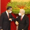 Le ministre chinois des Affaires étrangères en visite au Vietnam