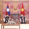 Le président de l'AN lao Xaysomphone Phomvihane termine sa visite officielle au Vietnam