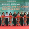 Ouverture de l’exposition "Agent orange - Conscience et Justice" à Kon Tum