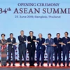 Le PM Nguyen Xuan Phuc assiste à la cérémonie d'ouverture du 34e Sommet de l'ASEAN