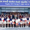 Le Premier ministre visite la Cité de l'éducation internationale de Quang Ngai